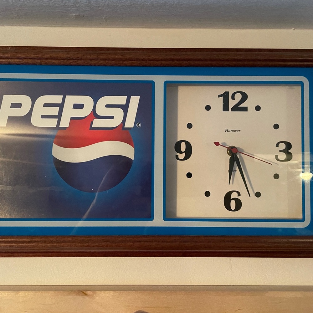 Retro Pepsi Clock